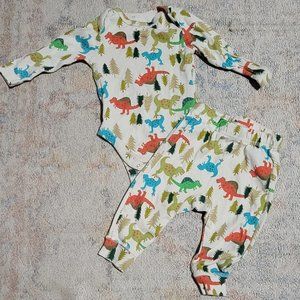 Old Navy Dinosaur set // 3-6 mo